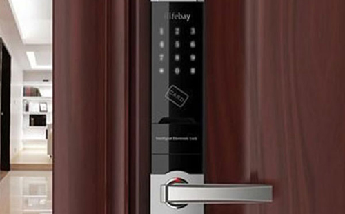 吐鲁番24小时上门开锁公司