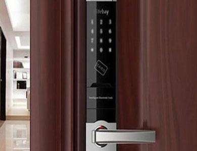 吐鲁番24小时上门开锁公司